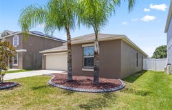 10633 STANDING STONE Drive, WIMAUMA, FL 33598