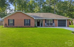 506 Creekview Drive, Hinesville, GA 31313