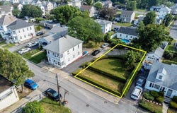 66 Clemence Street, Cranston, RI 02920