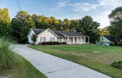 5380 Gum Creek, Loganville, GA 30052