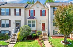 8596 COLD HARBOR Loop, MANASSAS, VA 20111