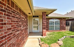 11021 SW 8th Street, Yukon, OK 73099