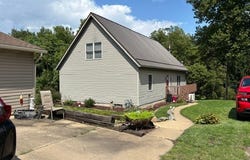 120 3rd Avenue SE, Beach City, OH 44608
