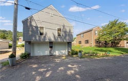 99 Main St, Fallston, PA 15066