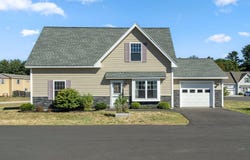 12 Boulder Lane, Sanford, ME 04073
