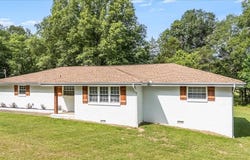 918 Old Lafayette Road, Chickamauga, GA 30707
