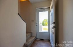 1050 21st Avenue NW, Hickory, NC 28604