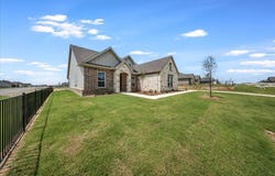 111 Clear Creek Lane, New Fairview, TX 76078