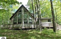 2429 Wolverine Court, Farwell, MI 48622