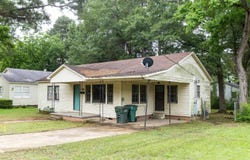1217 Felix, Magnolia, AR 71753
