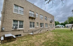 1502 E Broadway, Enid, OK 73701