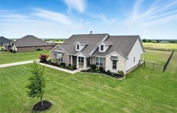 325 Olde Knoll Place, Rio Vista, TX 76093