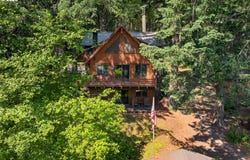 41 PRIVATE LAKE Rd, WhiteSalmon, WA 98672
