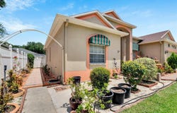 813 INNERGARY Place, VALRICO, FL 33594