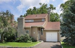 5 Oyster Creek Drive, Keyport, NJ 07735