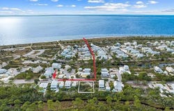 508 Tide Water Dr, Port St. Joe, FL 32456