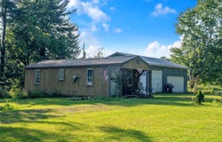 1059 Milledgeville Rd, Deer Creek, PA 16314