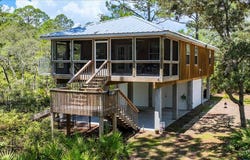 14 KNOTTY PINE Street, Panacea, FL 32346