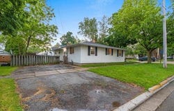 1467 E MASON Street, GREEN BAY, WI 54301