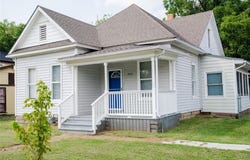 2411 Crawford Avenue, Parsons, KS 67357