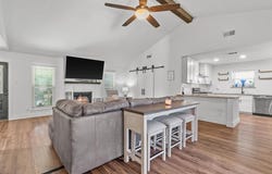 6005 Hillglen Drive, Watauga, TX 76148