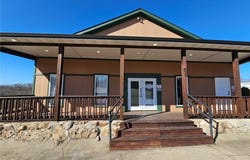 473 W Highway, Eldon, MO 64026