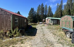 30 Crawford Ln, Cataldo, ID 83810