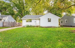 921 STRATFORD AVE, ROCKFORD, IL 61107