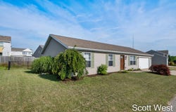 11664 Bear Meadows Drive SE, Alto, MI 49302