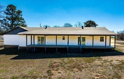 30 Lynndale Dr, Pleasant Plains, AR 72568