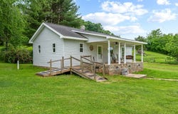 451 Payne Town Rd, Max Meadows, VA 24360