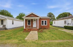302 N 5th Street, Suffolk, VA 23434
