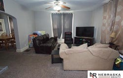200 S 29th Street, Lincoln, NE 68510