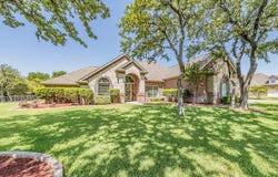 161 Deer Crossing Way, Azle, TX 76020