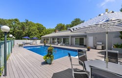 16 Peacock Path, East Quogue, NY 11942