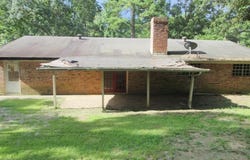 102 Parkview Street, Mansfield, LA 71052