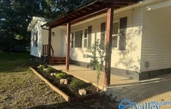 765 Longhollow Road, Scottsboro, AL 35768