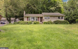 47 KEENER ROAD, REINHOLDS, PA 17569