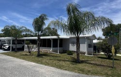 2 Turquoise Way, Eustis, FL 32726
