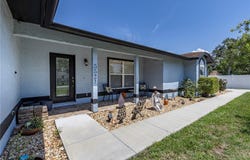 5521 OAK STREET, MOUNT DORA, FL 32757