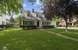 1210 Glenwood Avenue, Joliet, IL 60435