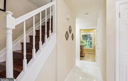 8600 FOX RUN, POTOMAC, MD 20854