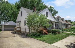 21896 Cyman Avenue, Warren, MI 48091