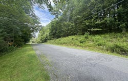 William & Jennette Street, Moscow, PA 18444