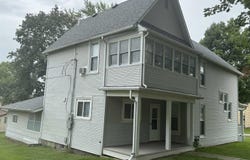 223 W Chestnut Street, Clarinda, IA 51632