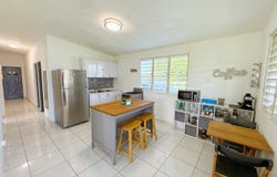 Casa Maui Bo. Islote, Arecibo, 00652