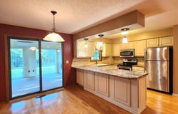 9 Asbury Pl, MASON CITY, IA 50401