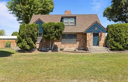 6007 W Court, Pasco, WA 99301