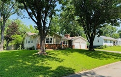 325 Hillcrest Drive, Warrensburg, MO 64093