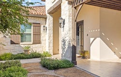 2005 Toscano Way, Kerrville, TX 78028